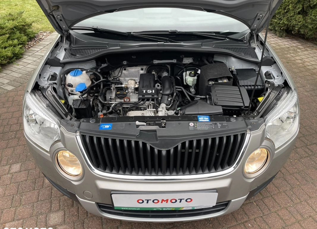 Skoda Yeti cena 39800 przebieg: 174000, rok produkcji 2013 z Strzelce Opolskie małe 562